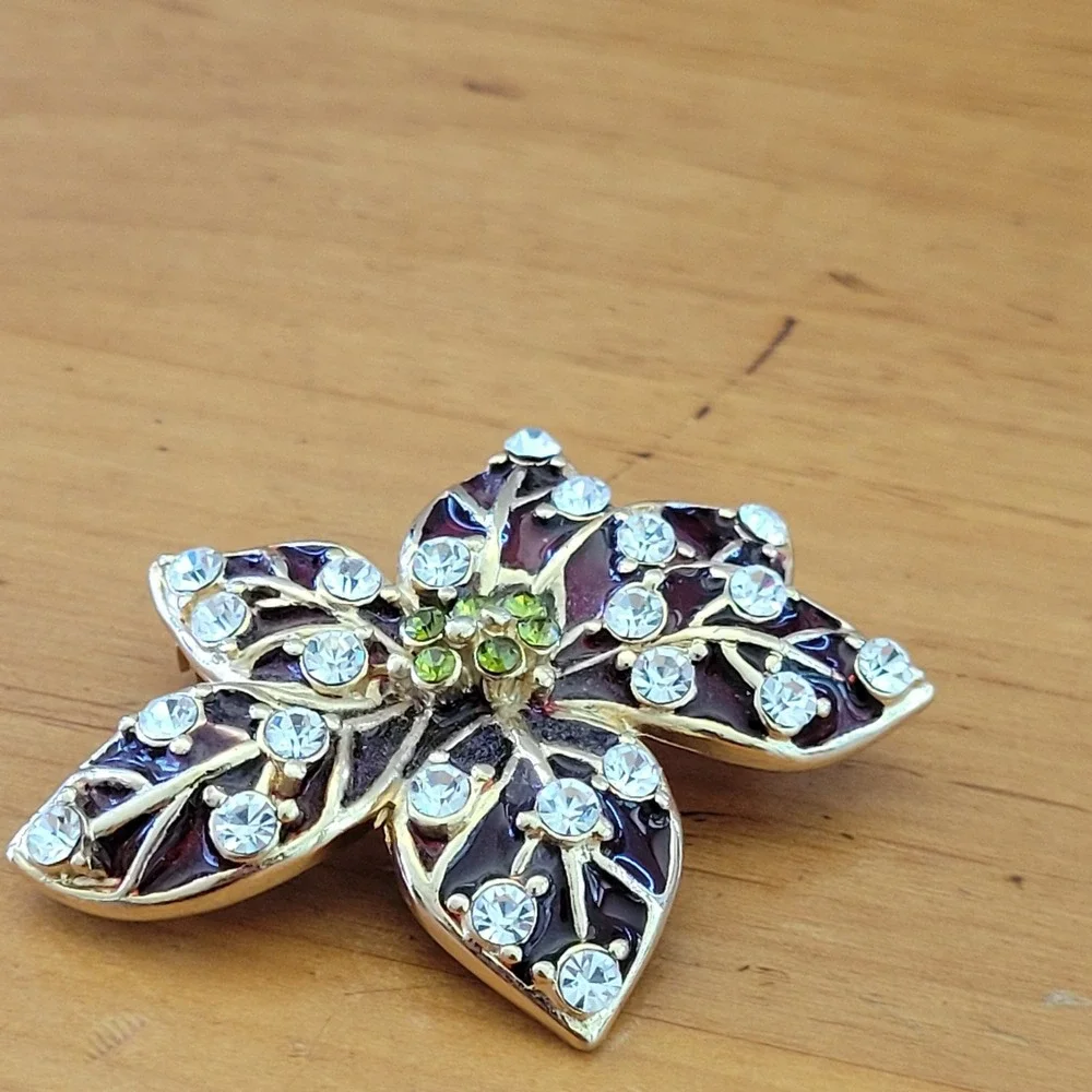 Vintage LC Liz Claiborne Plique A Jour Enamel Rhinestone Poinsettia Pin